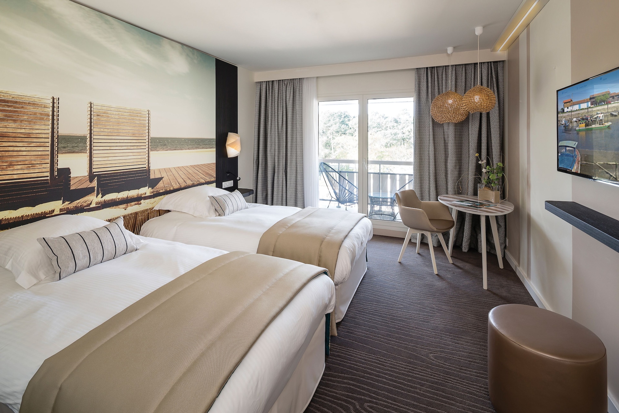 Classic, Twin Beds, Balcony