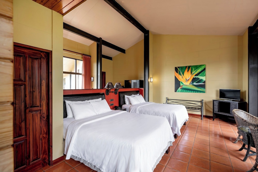 Family Suite, 2 Queen Beds, ARENAL KIORO SUITES AND SPA 5/7