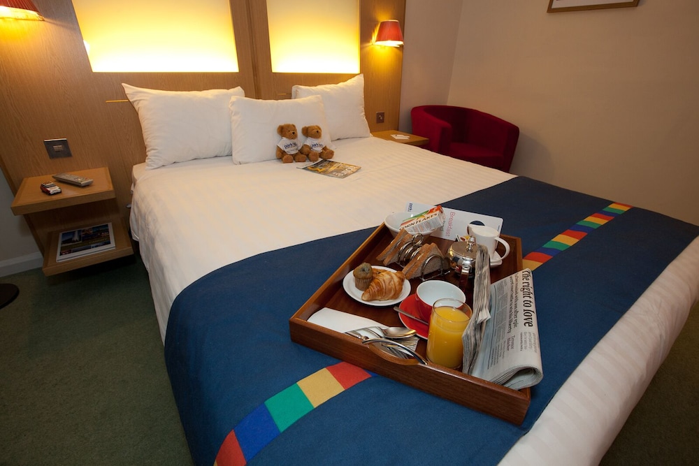 Park Inn By Radisson Cardiff City Centre 32/52