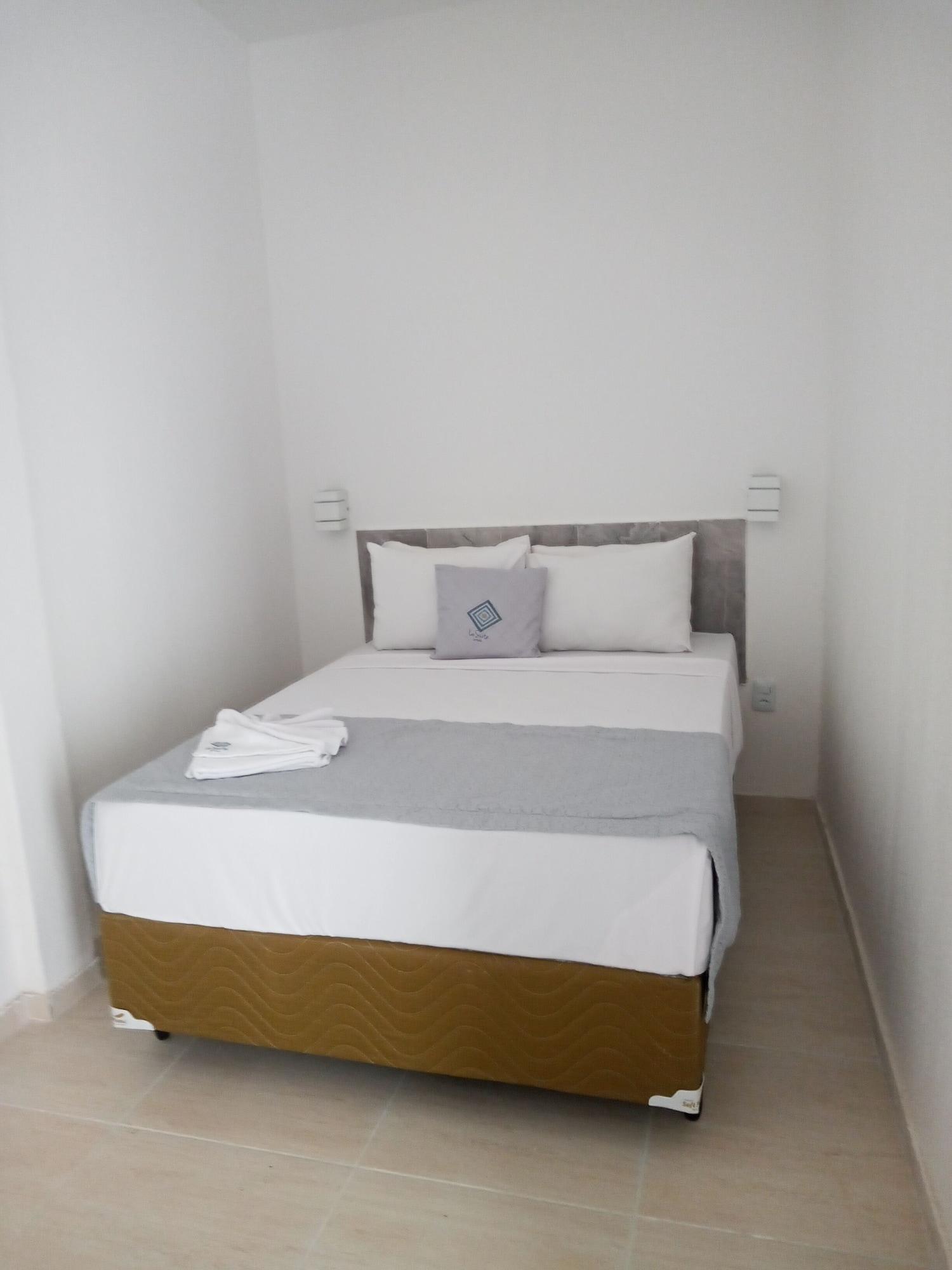غرفة سوبيريور رباعية بشرفة، La Suite Praia 2/8