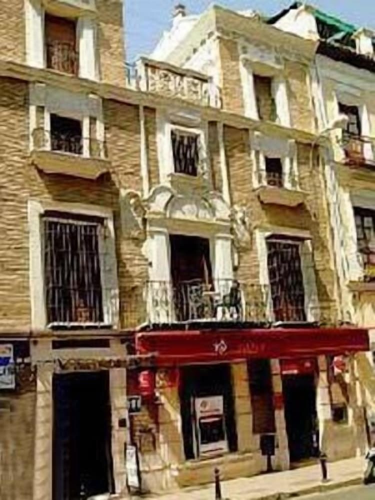 Hospederia Colon Antequera 1/50