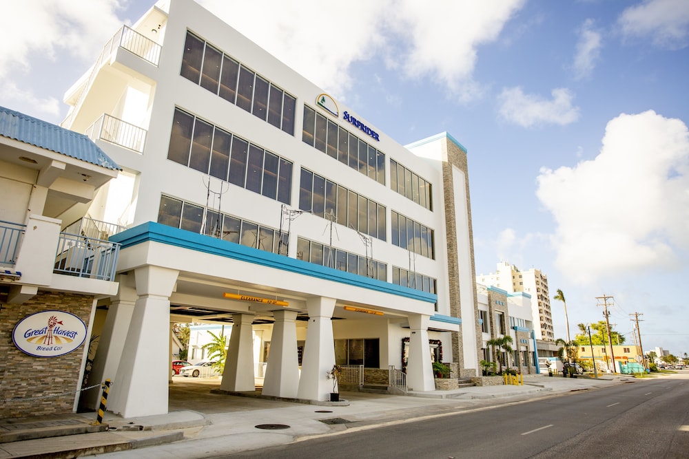 Surfrider Resort Hotel 3/79