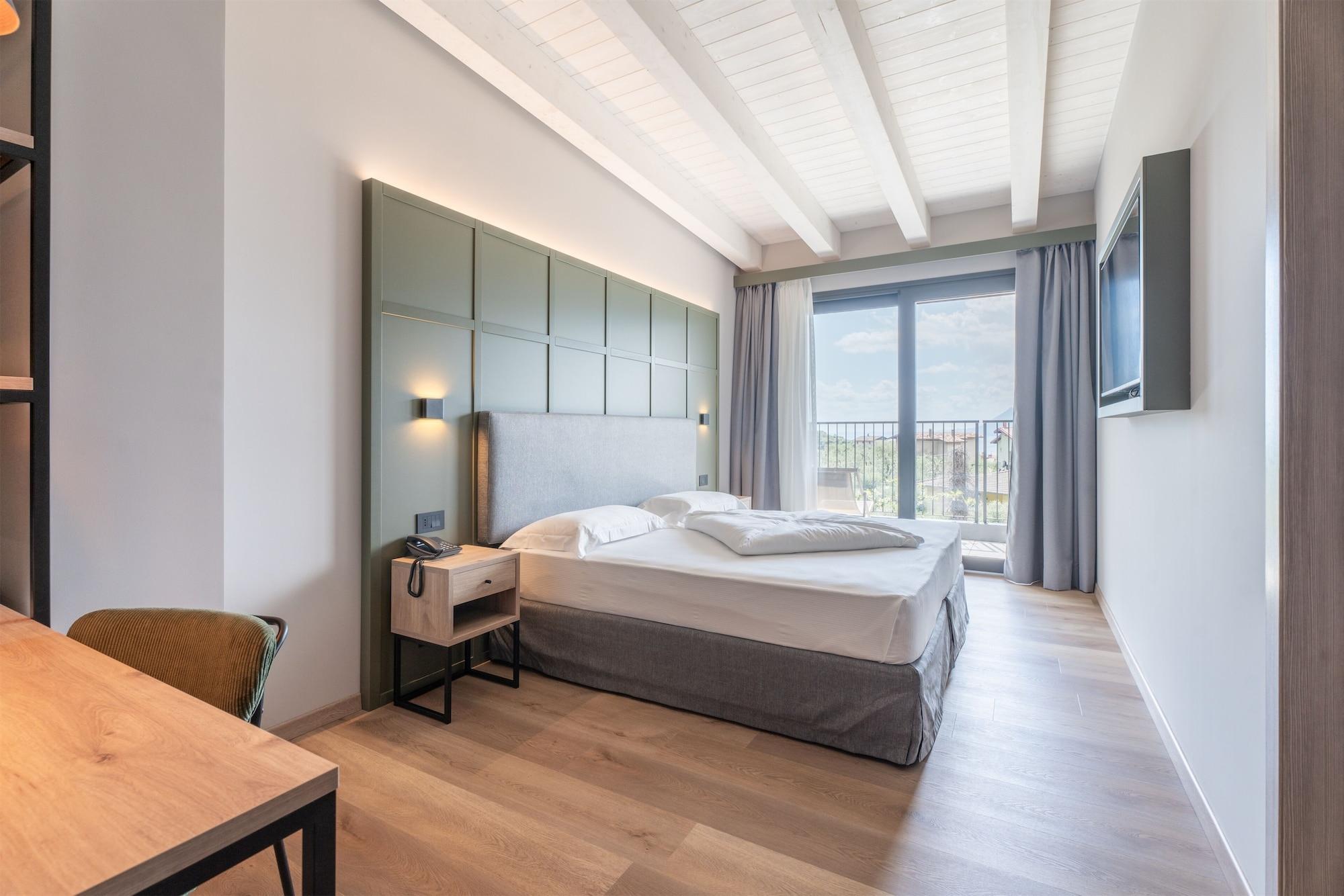 Junior Suite, Penthouse، Majestic Palace 3/8
