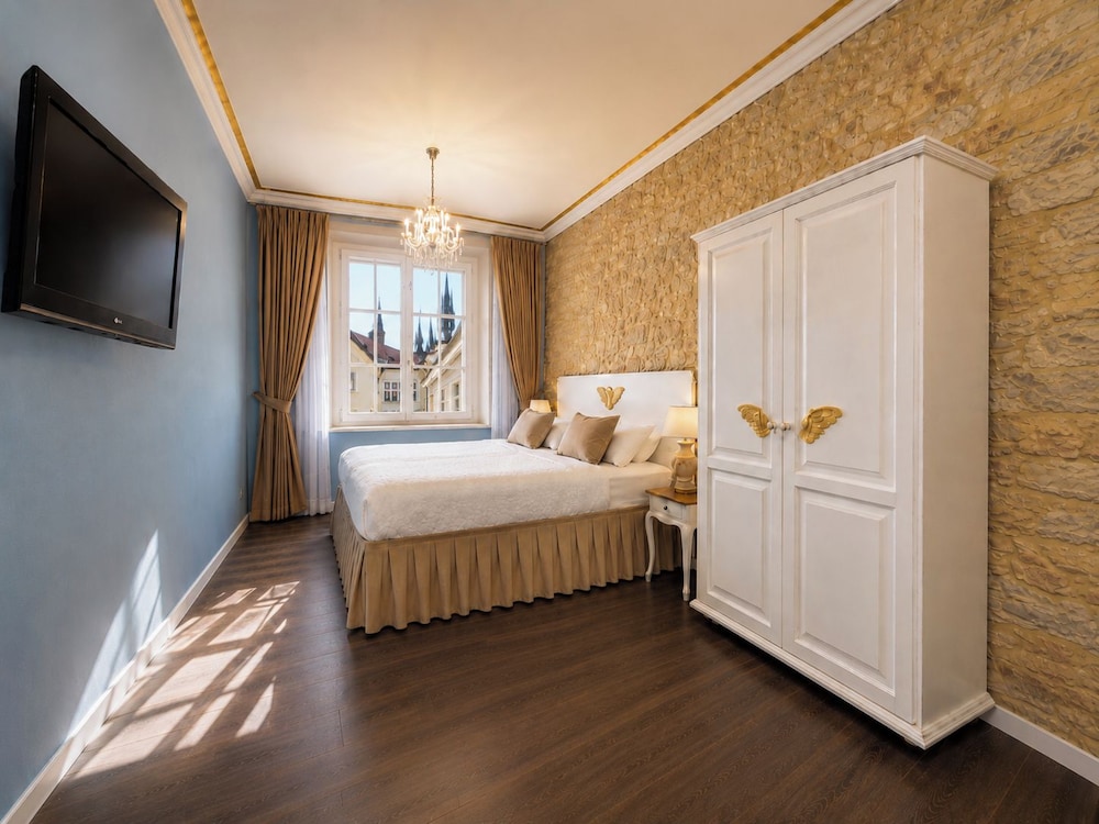 Cathedral Prague Apartments 12/49