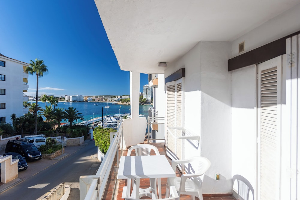 Suites Roc Portonova 59/67