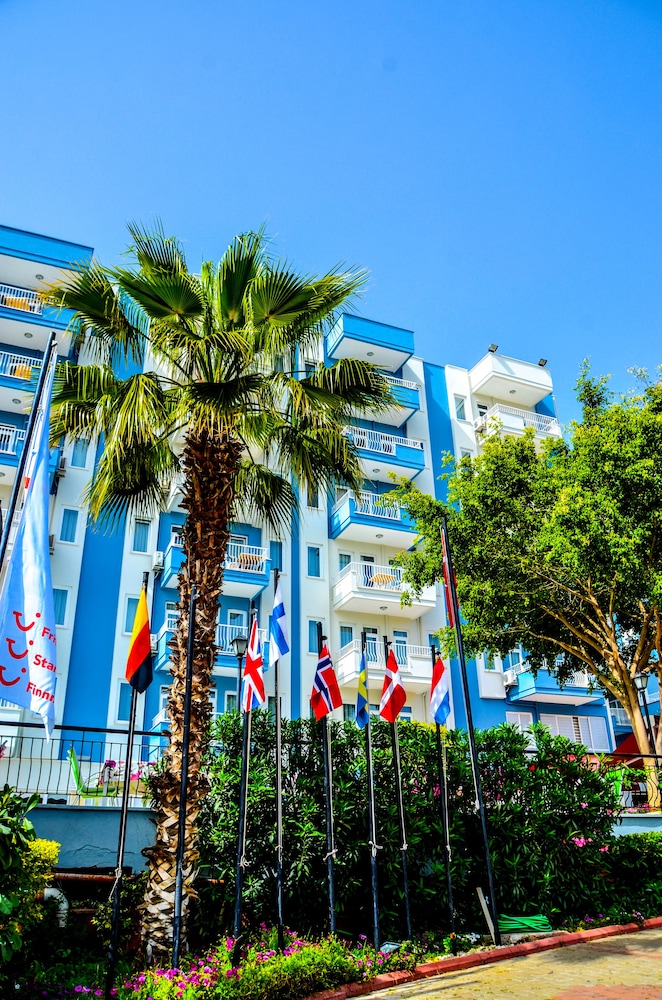 Ark Suite Hotel 27/36