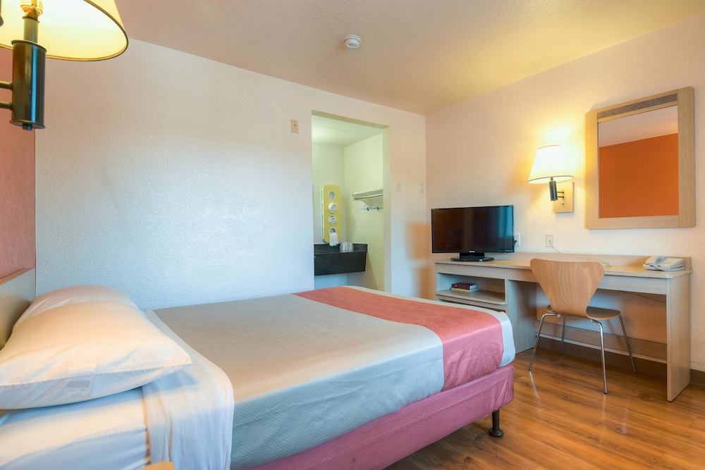 Motel6 El Cajon, CA - San Diego 21/38