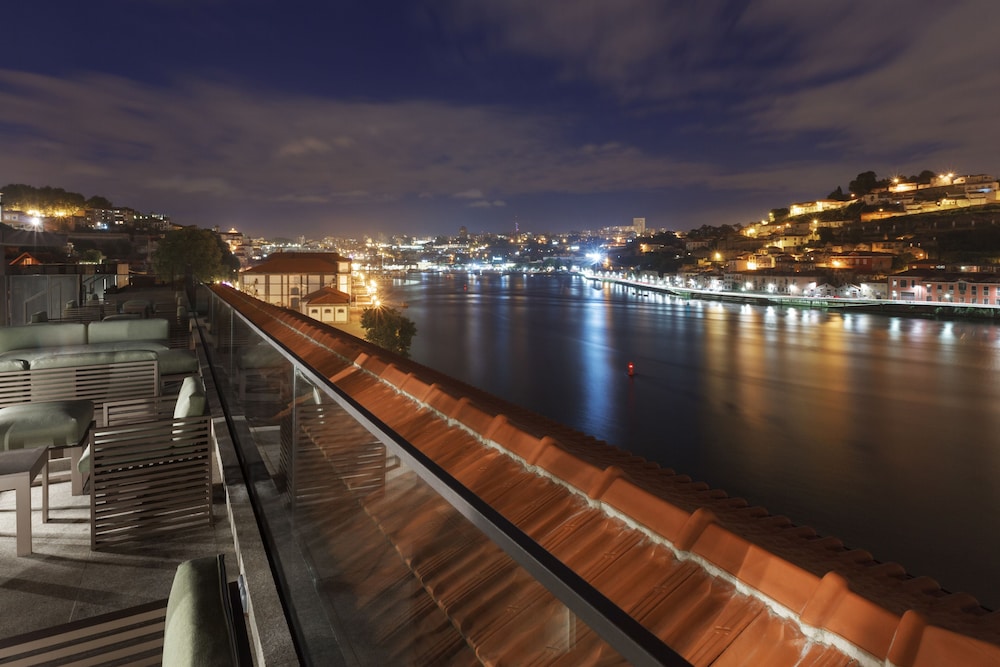 NEYA Porto Hotel 50/56
