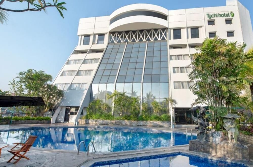 Tychi Hotel 1/56