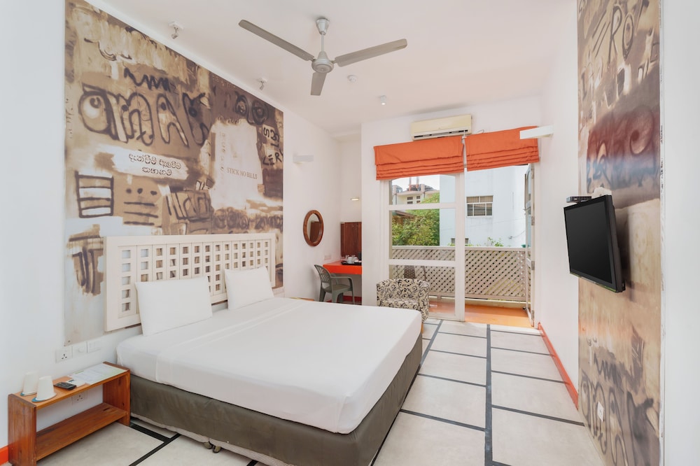 Hotel J Negombo 11/52