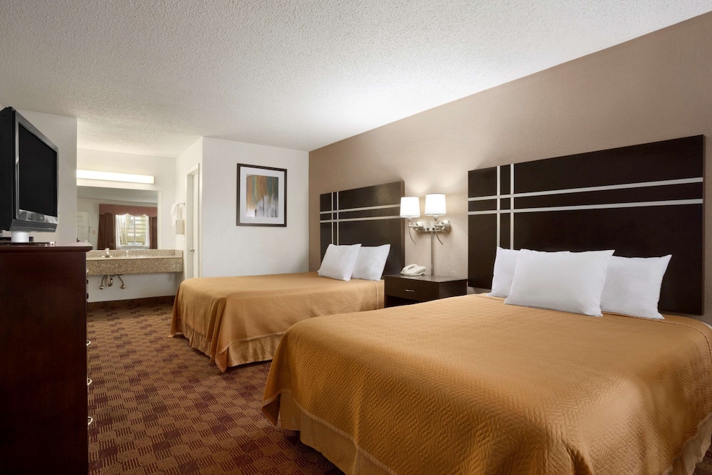 غرفة بسريرين كوين، Travelodge By Wyndham Killeen/Fort Hood 3/7