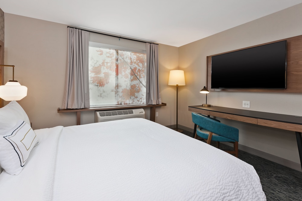 Fairfield Inn & Suites By Marriott Kalamazoo 7/33