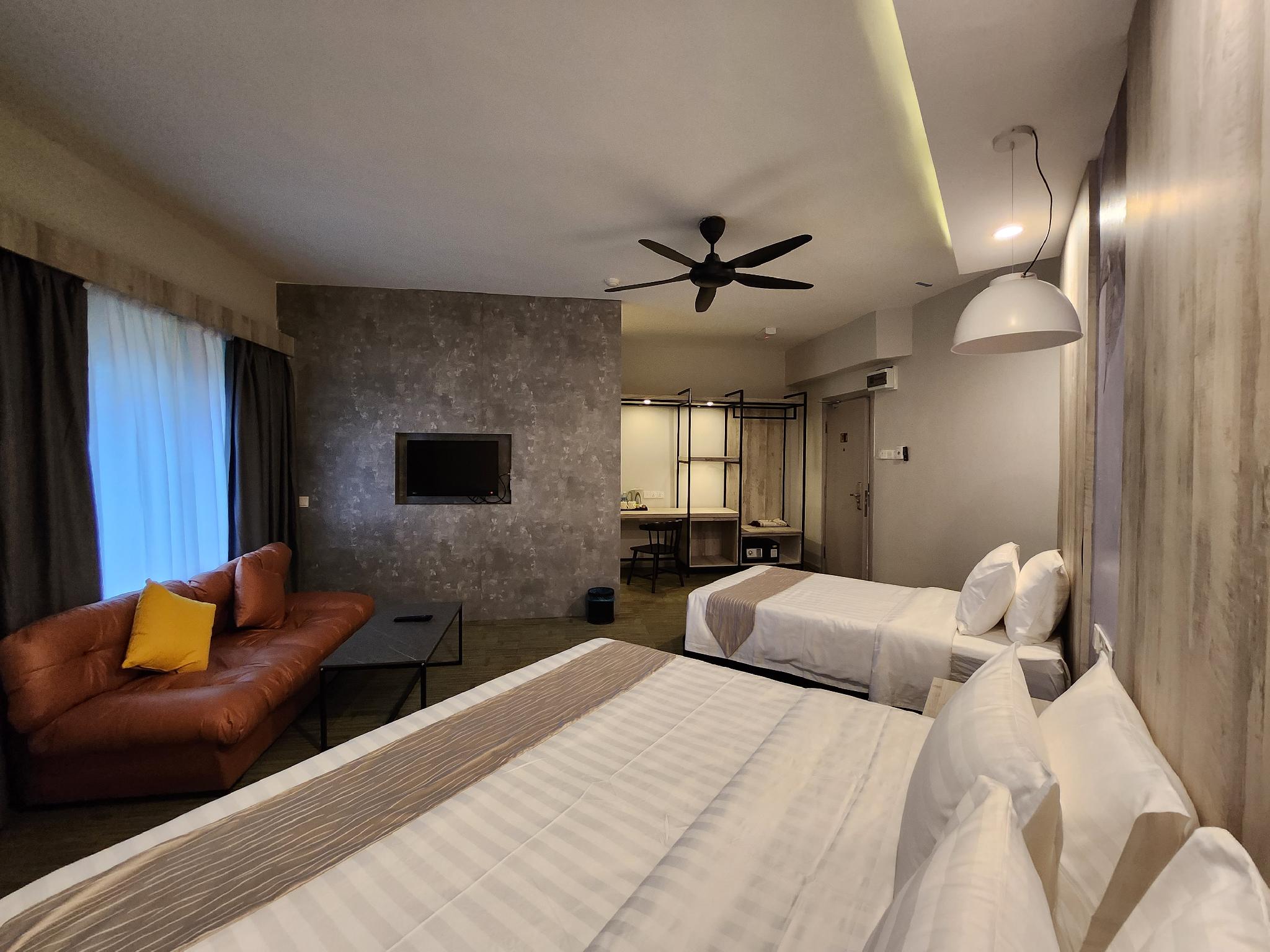 غرفة سوبيريور ثلاثية، Perkasa Hotel Mt Kinabalu 2/2
