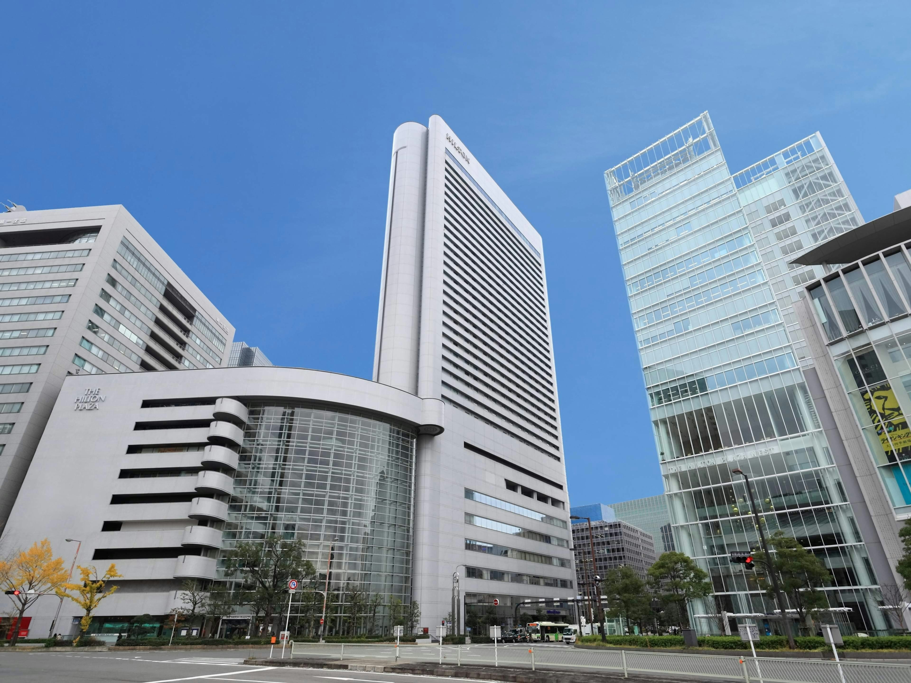 Hilton Osaka 4/77