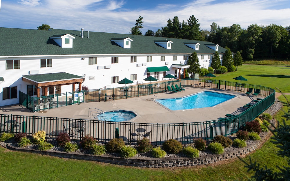 Manistee National Golf and Resort 43/44