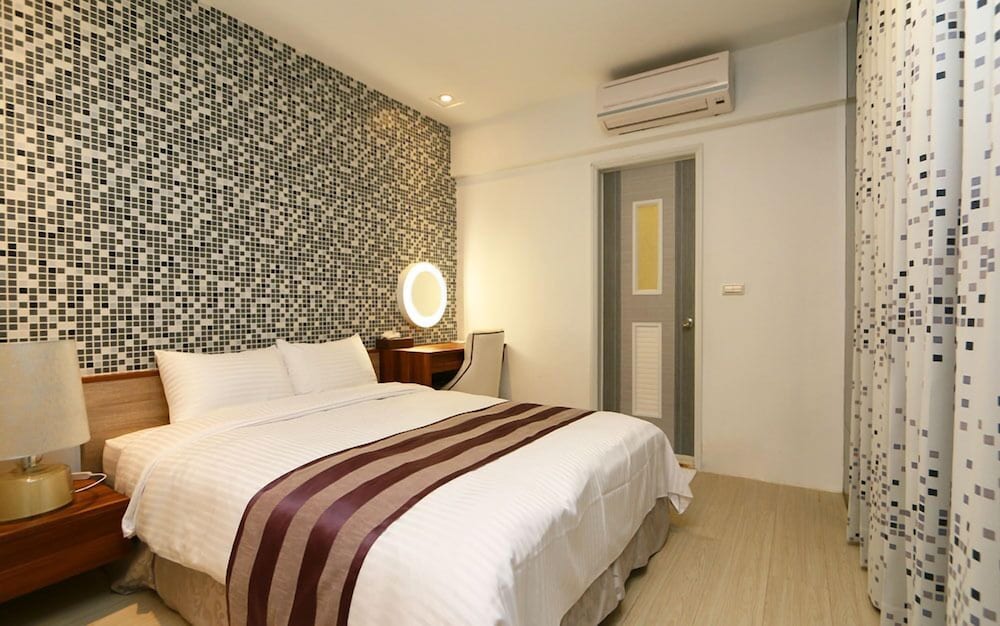Yapo Bed & Breakfast 13/34