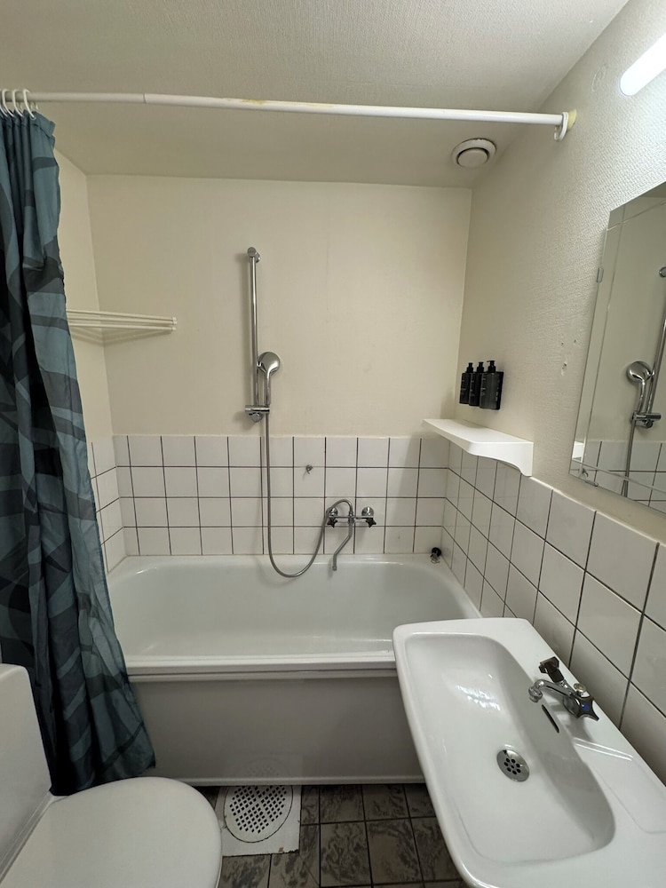 Solsta Hotell 40/42