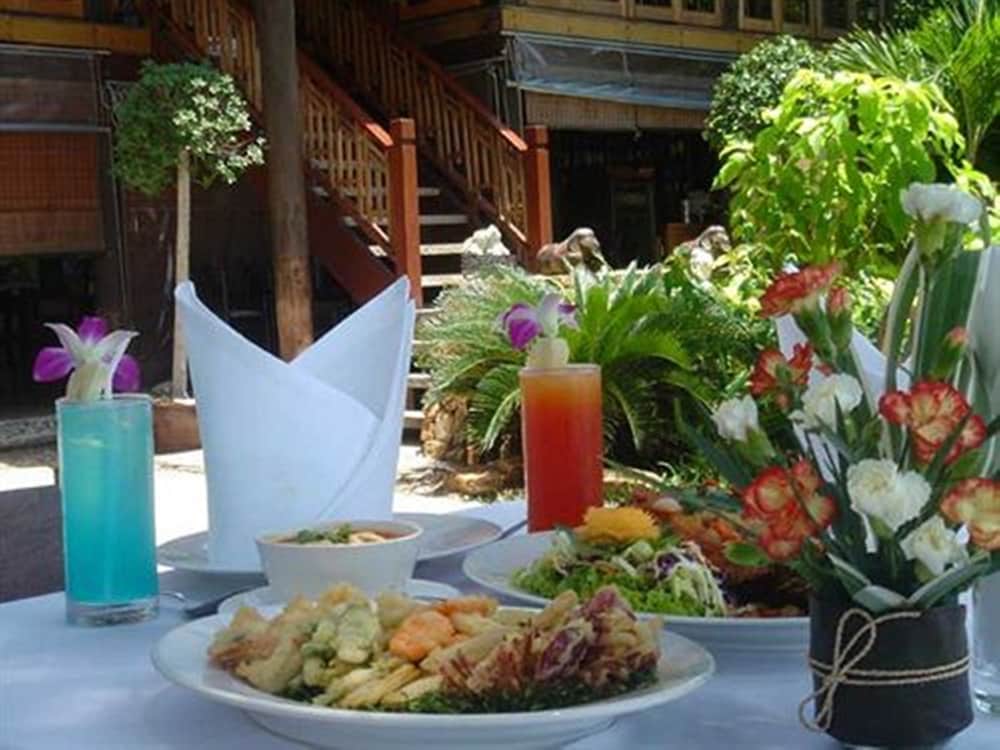 Baan Talay Dao Resort 50/67