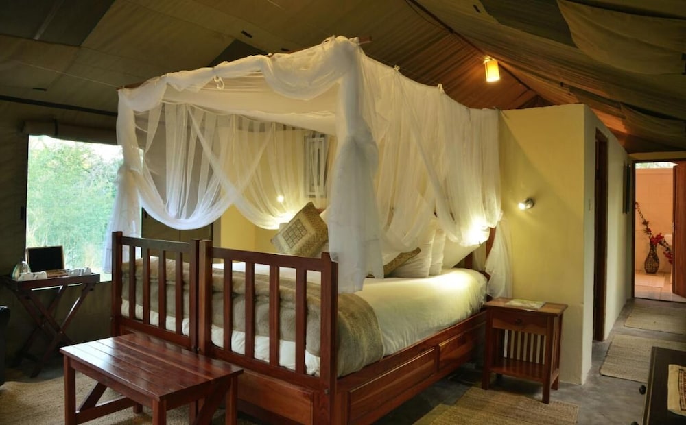 Elephant Valley Lodge 14/50