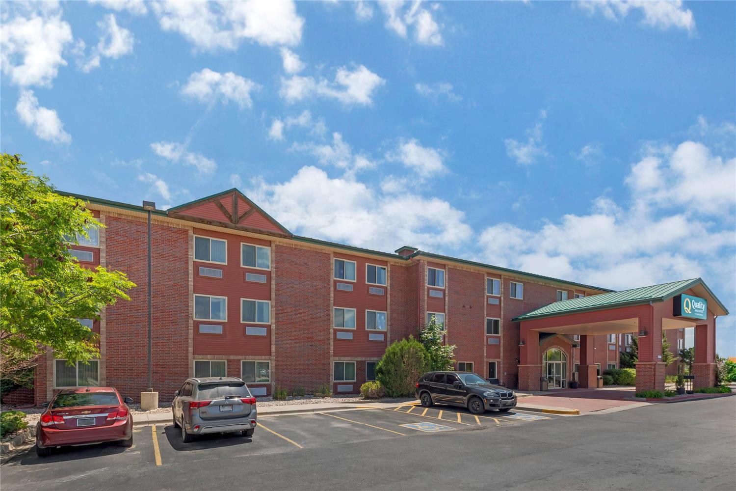 Quality Inn & Suites Wellington - Fort Collins 29/32