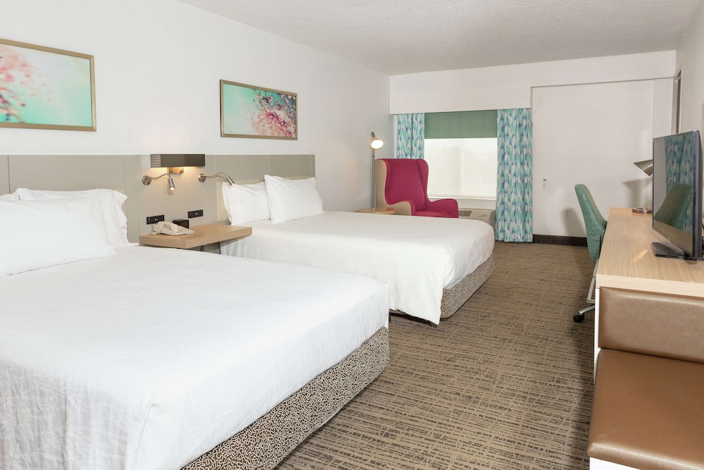 HILTON GARDEN INN ST. AUGUSTINE BEACH 23/55