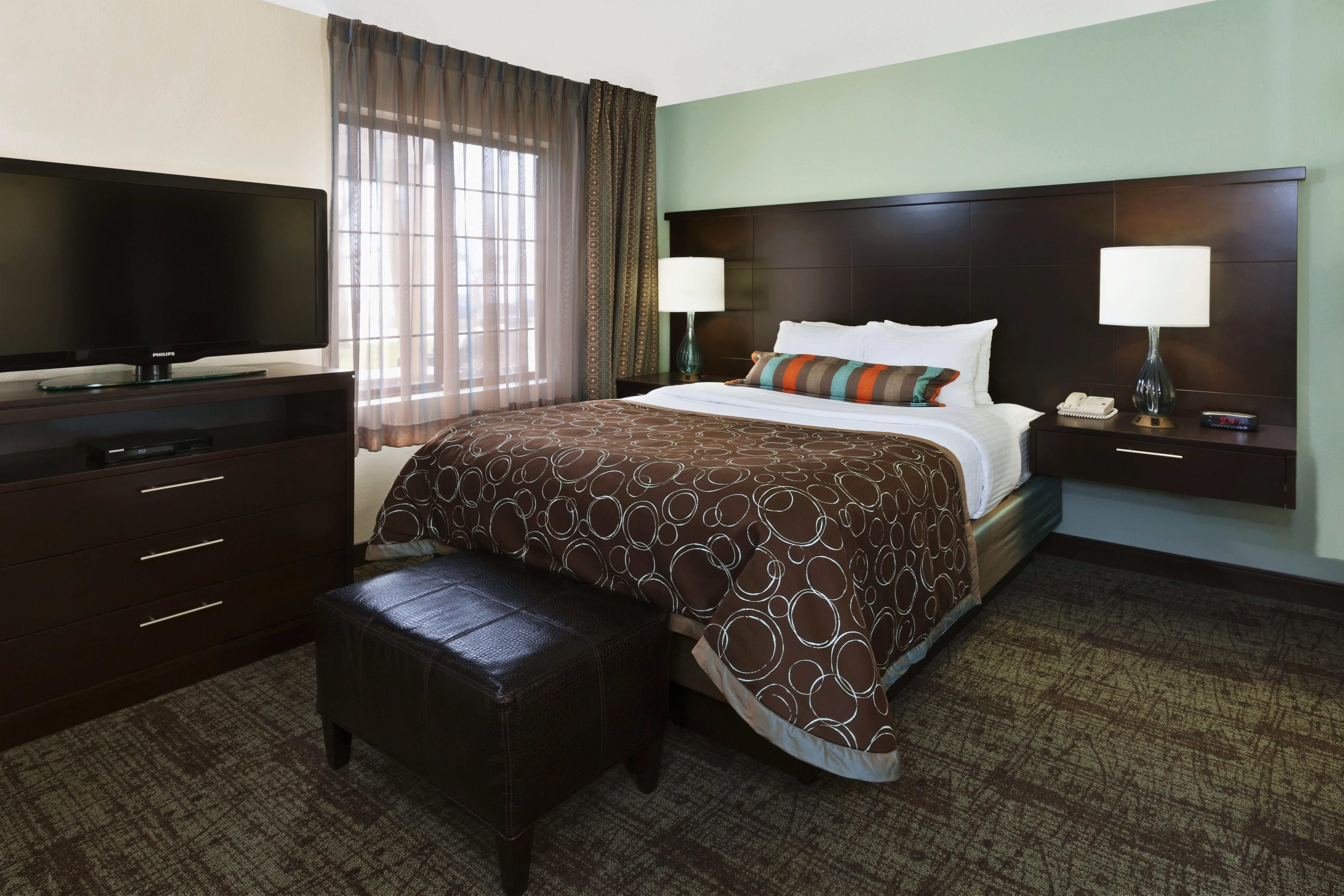 1 Bedroom, Suite, King Bed, Accessible