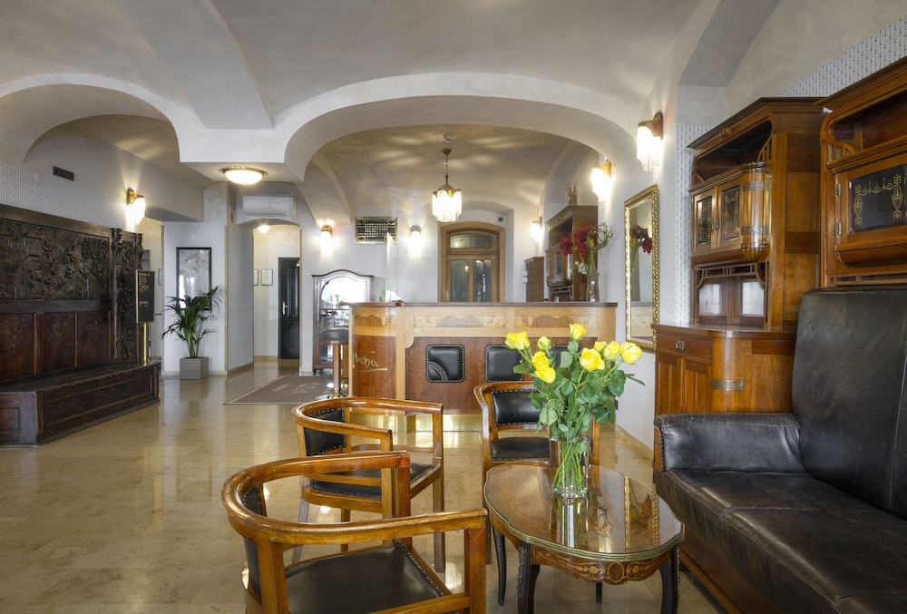 Hotel Mucha 9/72