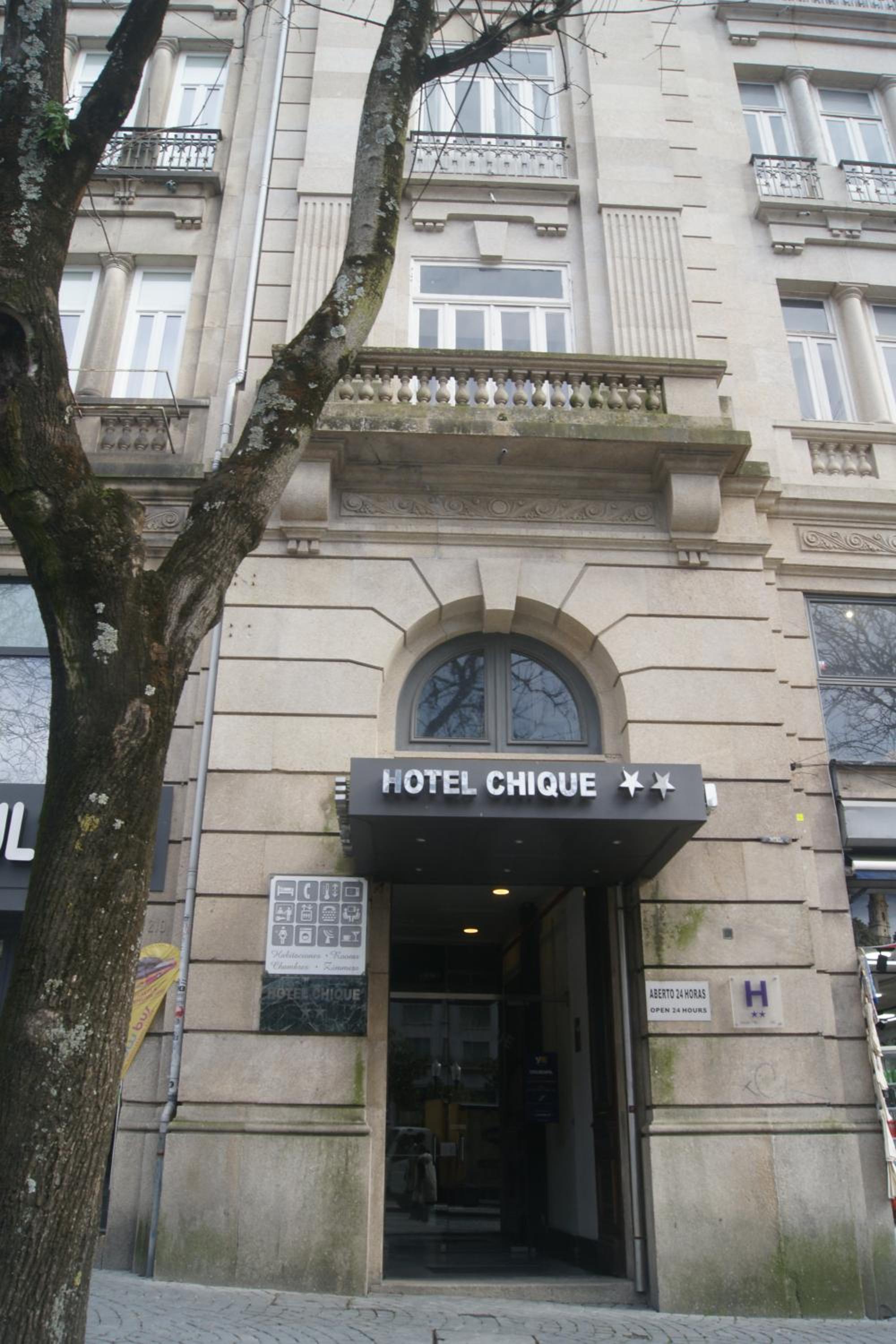 Hotel Chique 4/50