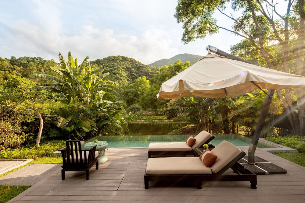 Banyan Tree Lang Co 49/78