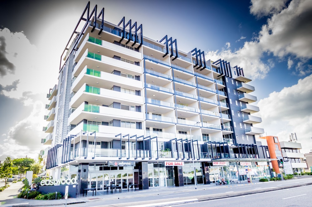 EASTWOOD APARTMENTS 3/46