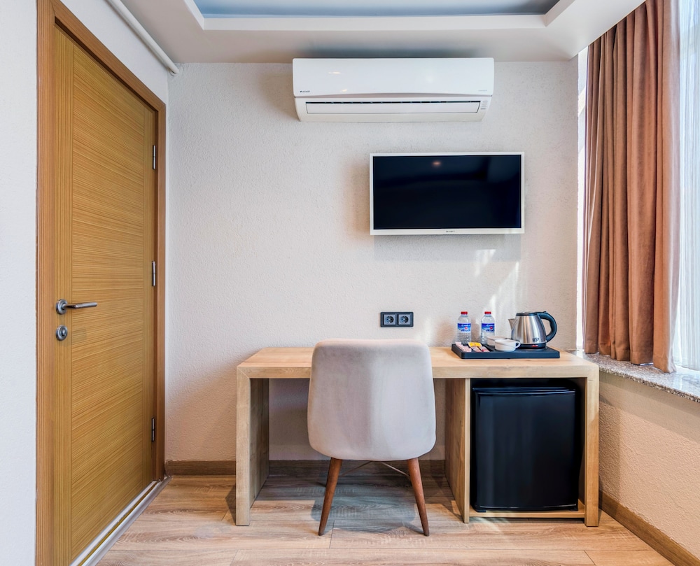 Evim Hotel 39/50