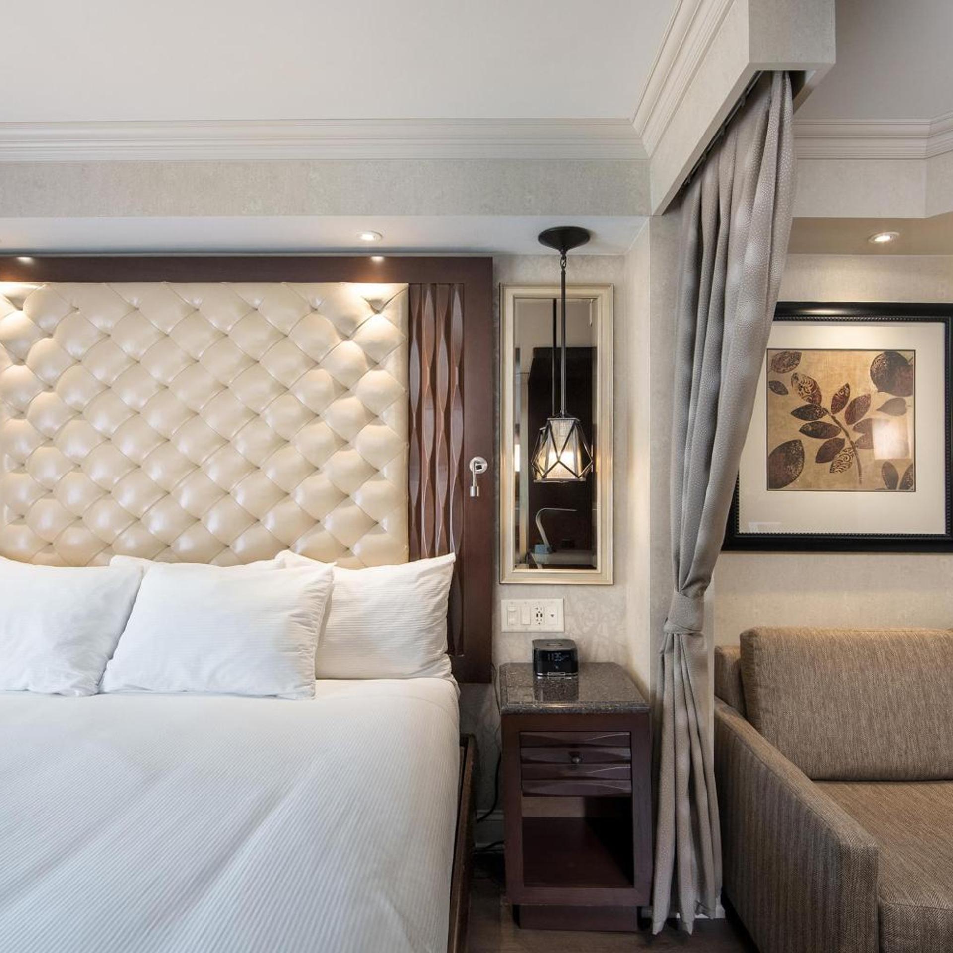 Room, King Bed, Adult Only
