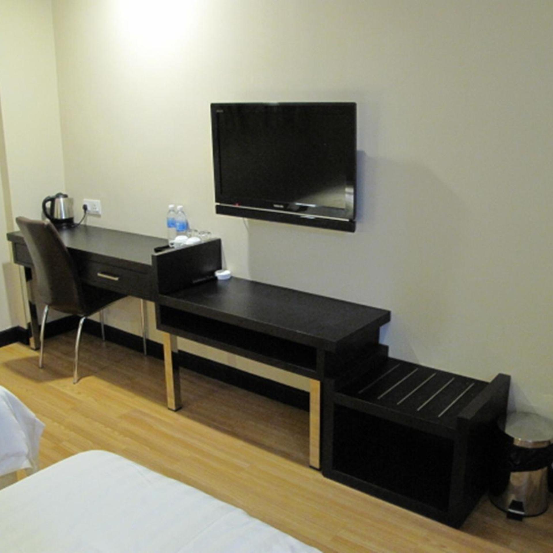 Labuk Hotel 23/28