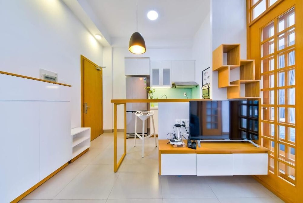 Proview House 8/42