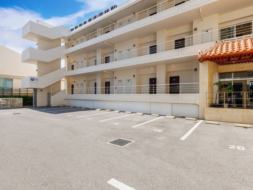 Sunset Beach Hotel 47/55