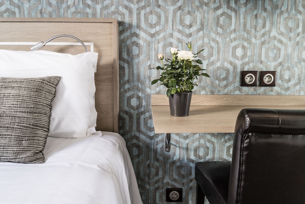 Chabrol Opera 30/56