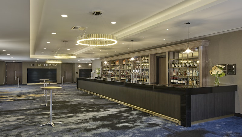Doubletree By Hilton Hull 12/68