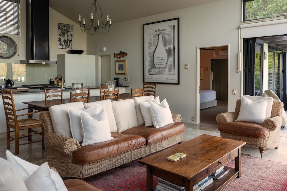 The Point Villas 31/39