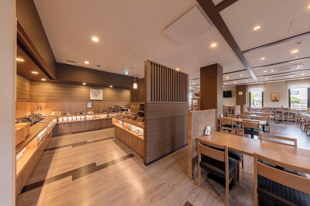 Hotel Route-Inn Kurashiki Mizushima 24/28