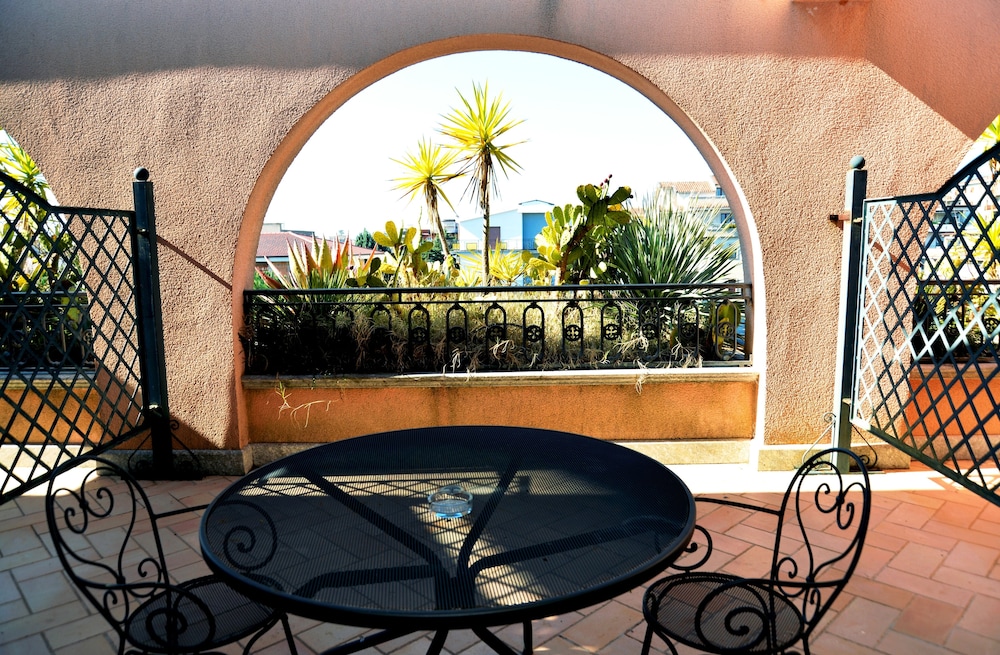 Afrodite Boutique Hotel 45/64