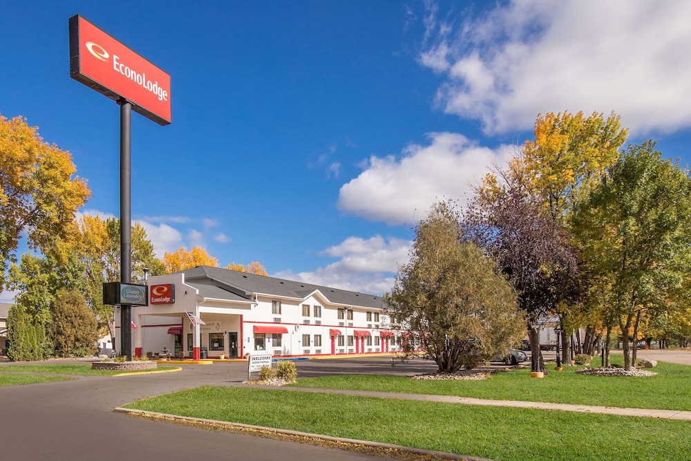 Econo Lodge Grand Forks near University 38/39