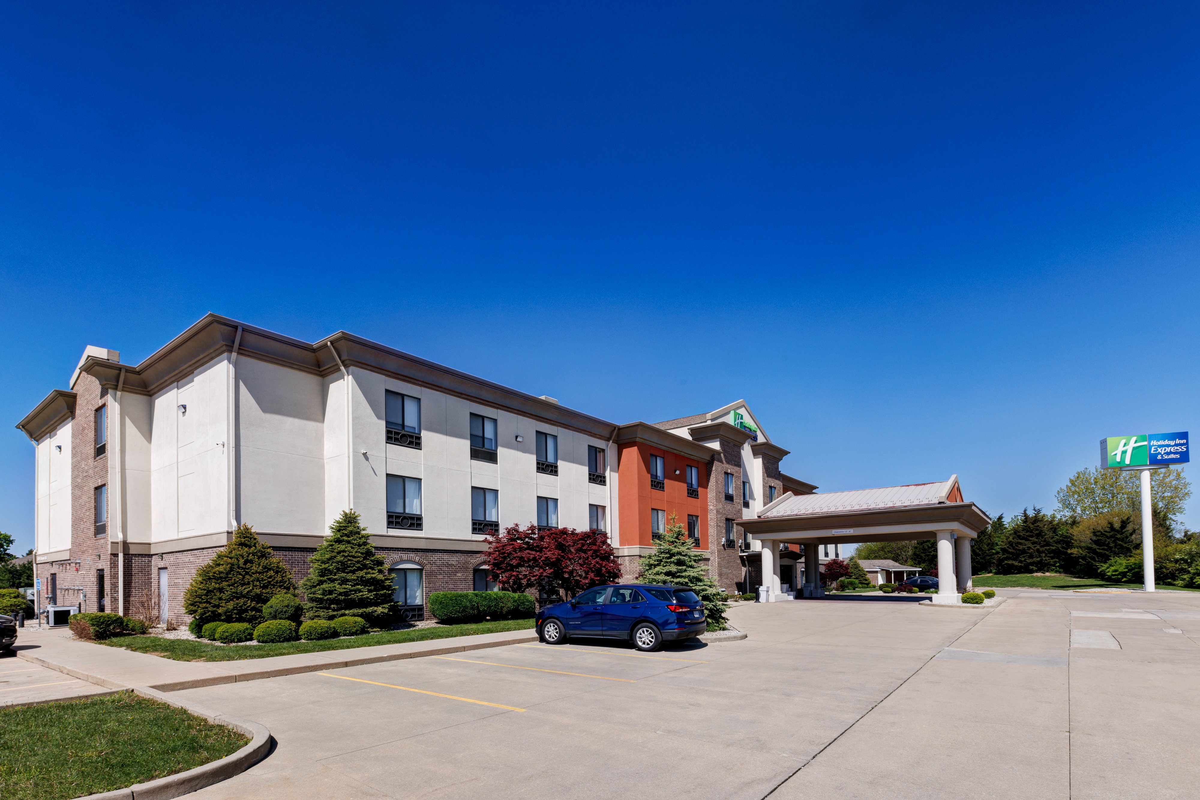 Holiday Inn Express Hotel And Suites Shelbyville Indianapolis 64/71