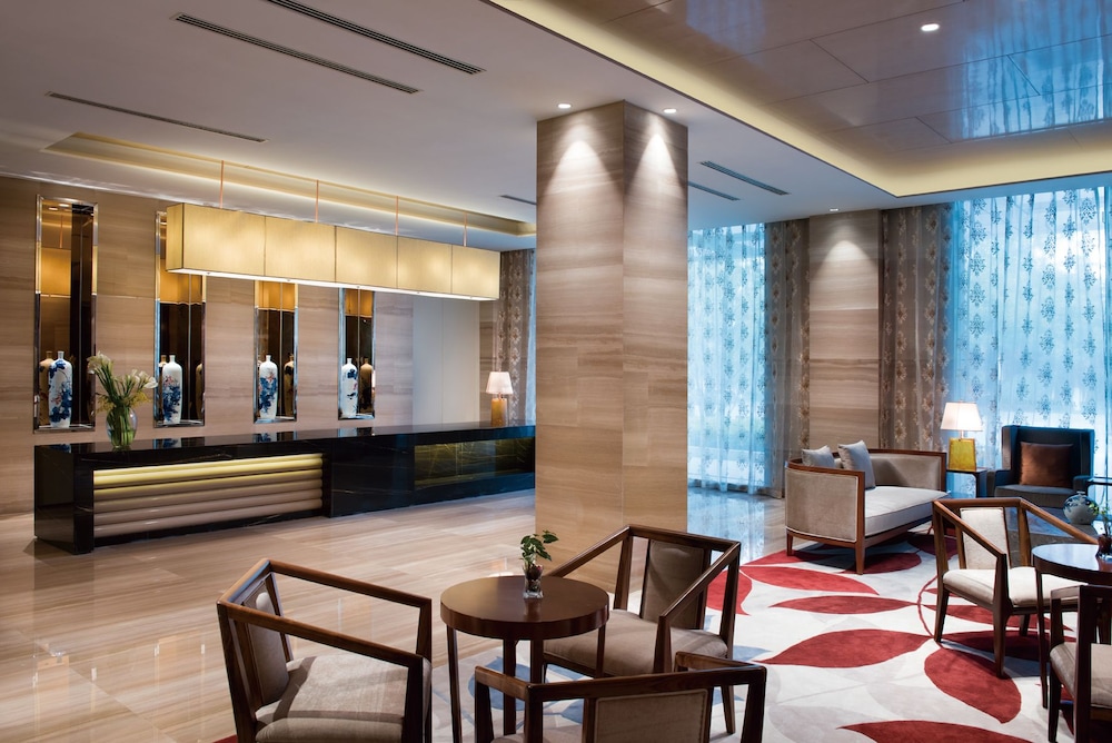 Jinling Riverside Hotel 25/39