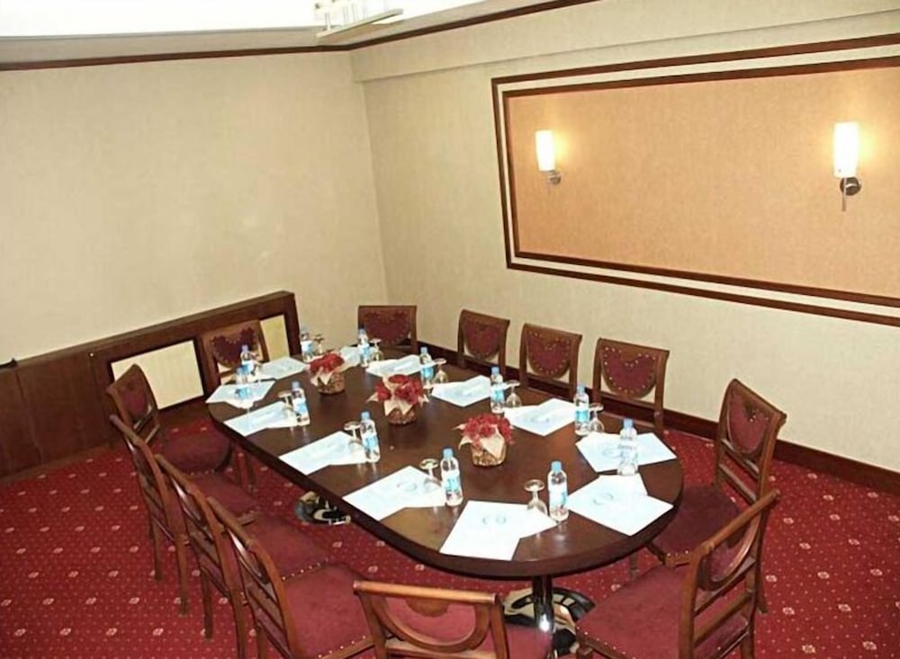 Sivas Buyuk Hotel 36/46