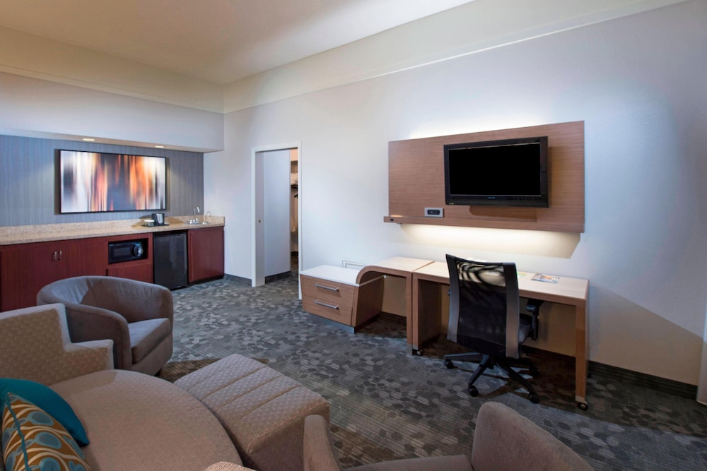 Courtyard By Marriott Dothan 39/46