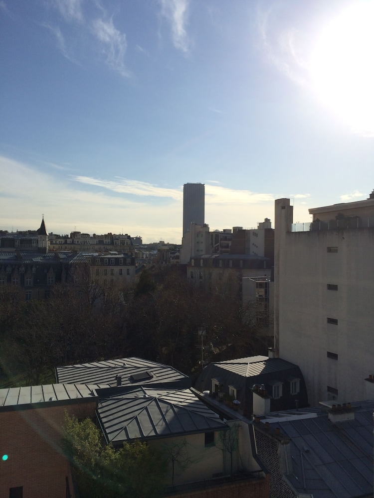 VILLA SAXE EIFFEL 58/69