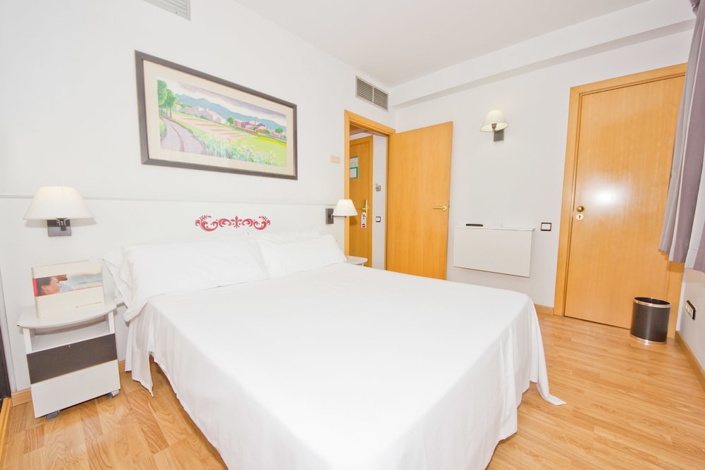 Aparthotel Atenea Valles 15/62