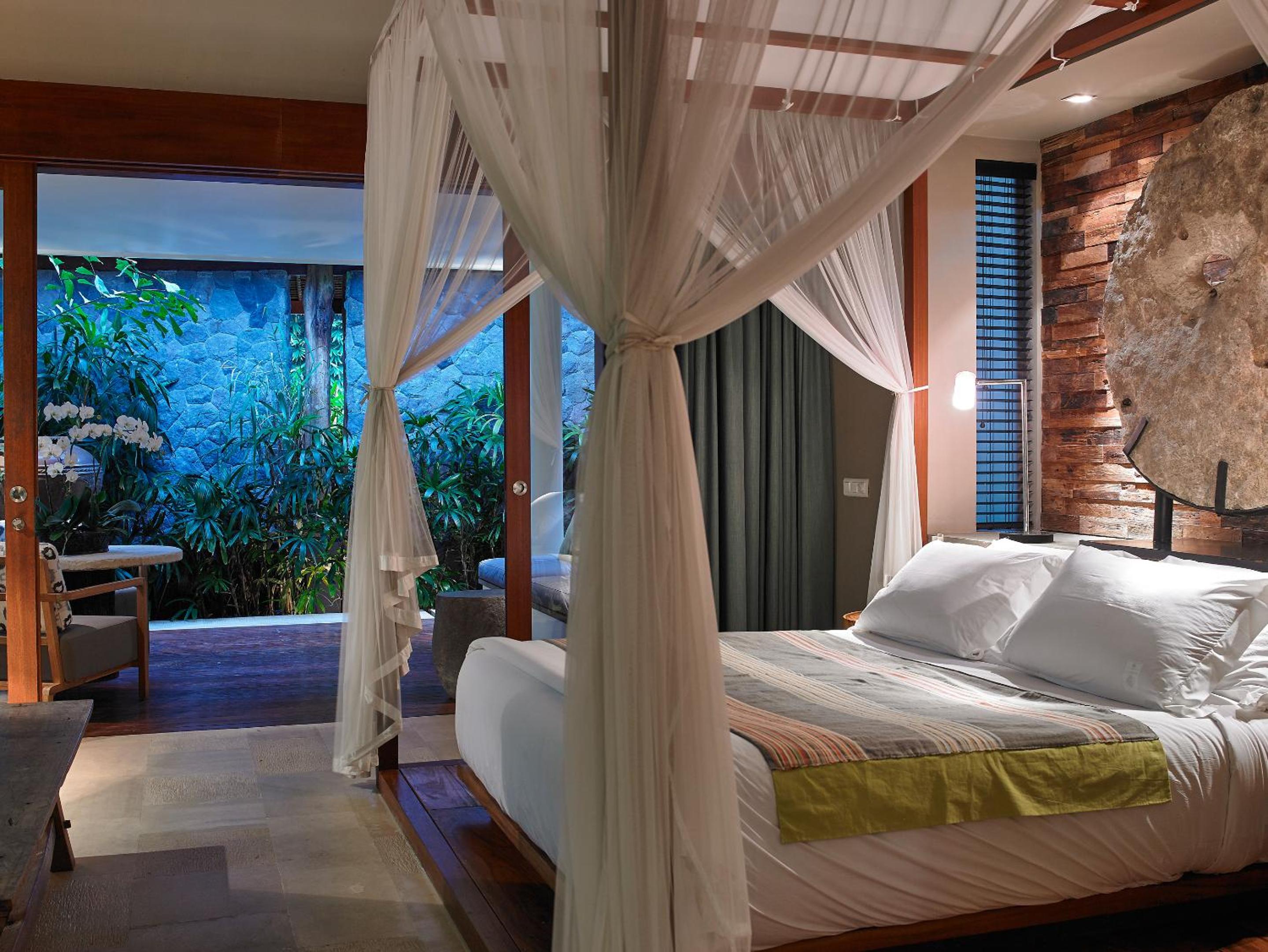 River, Villa, King Bed