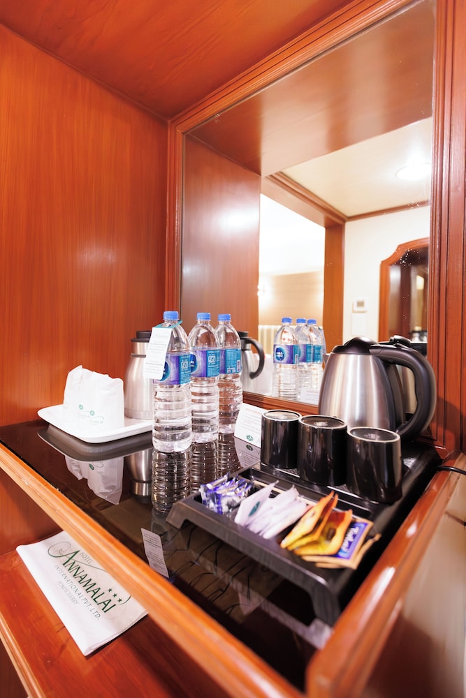Annamalai International Hotel 43/50
