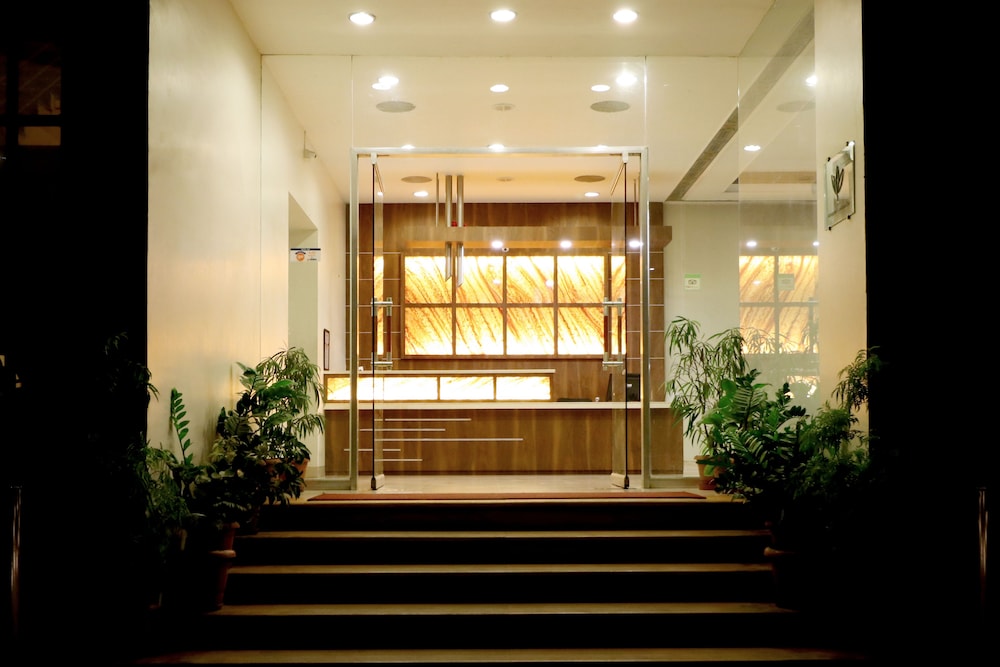AURANGABAD GYMKHANA CLUB. 12/69